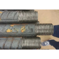 采購：機加工接頭